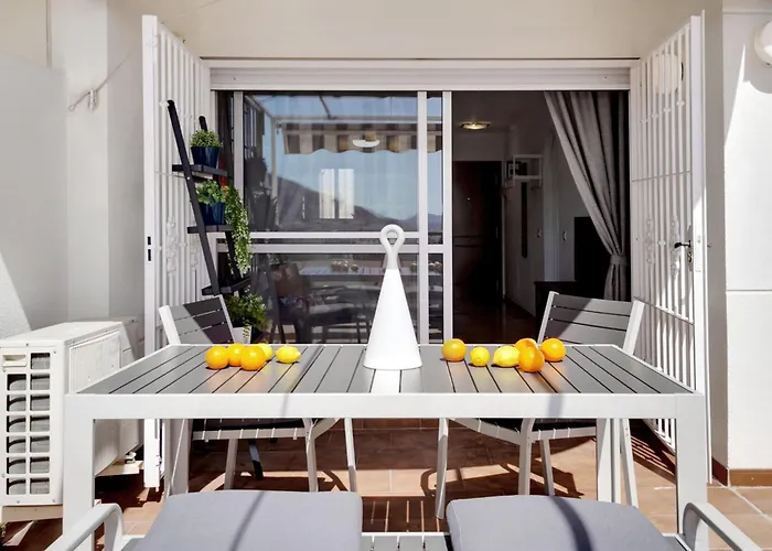 Del Parque Flats - Golf & Terrace Málaga
